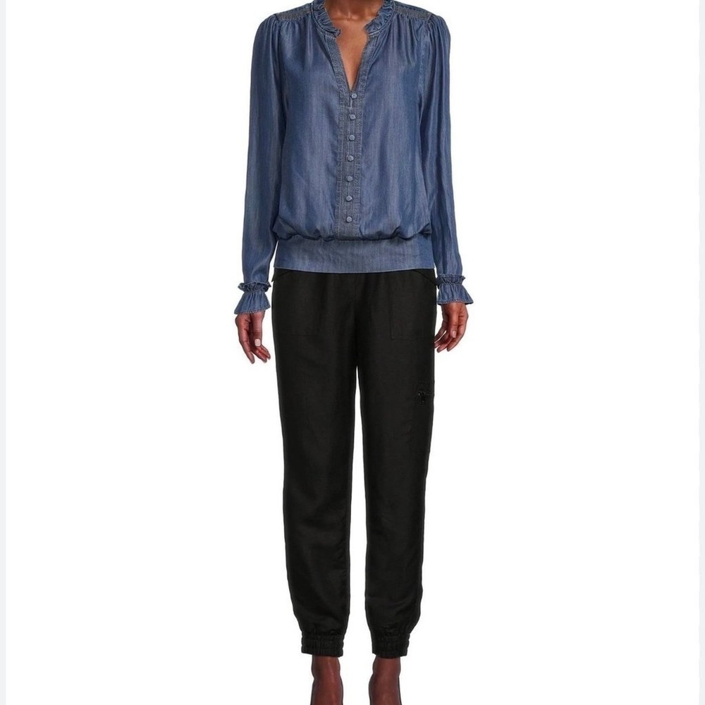 Karl Lagerfeld Paris Denim Chambray Top, Elastic Waist, Button-Down, Large Used